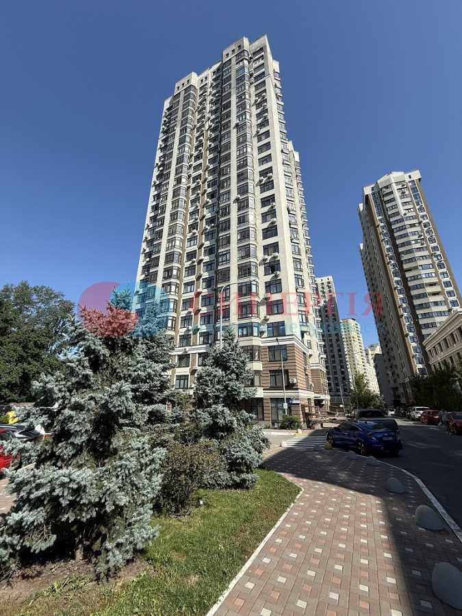 Продажа 1-комнатной квартиры 45 м², Авиаконструктора Игоря Сикорского ул., 4Б