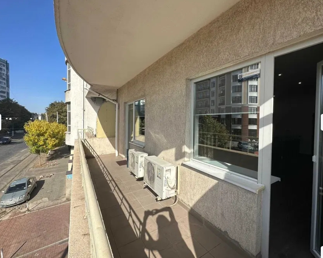 Аренда офиса 55 м², Французский бул.