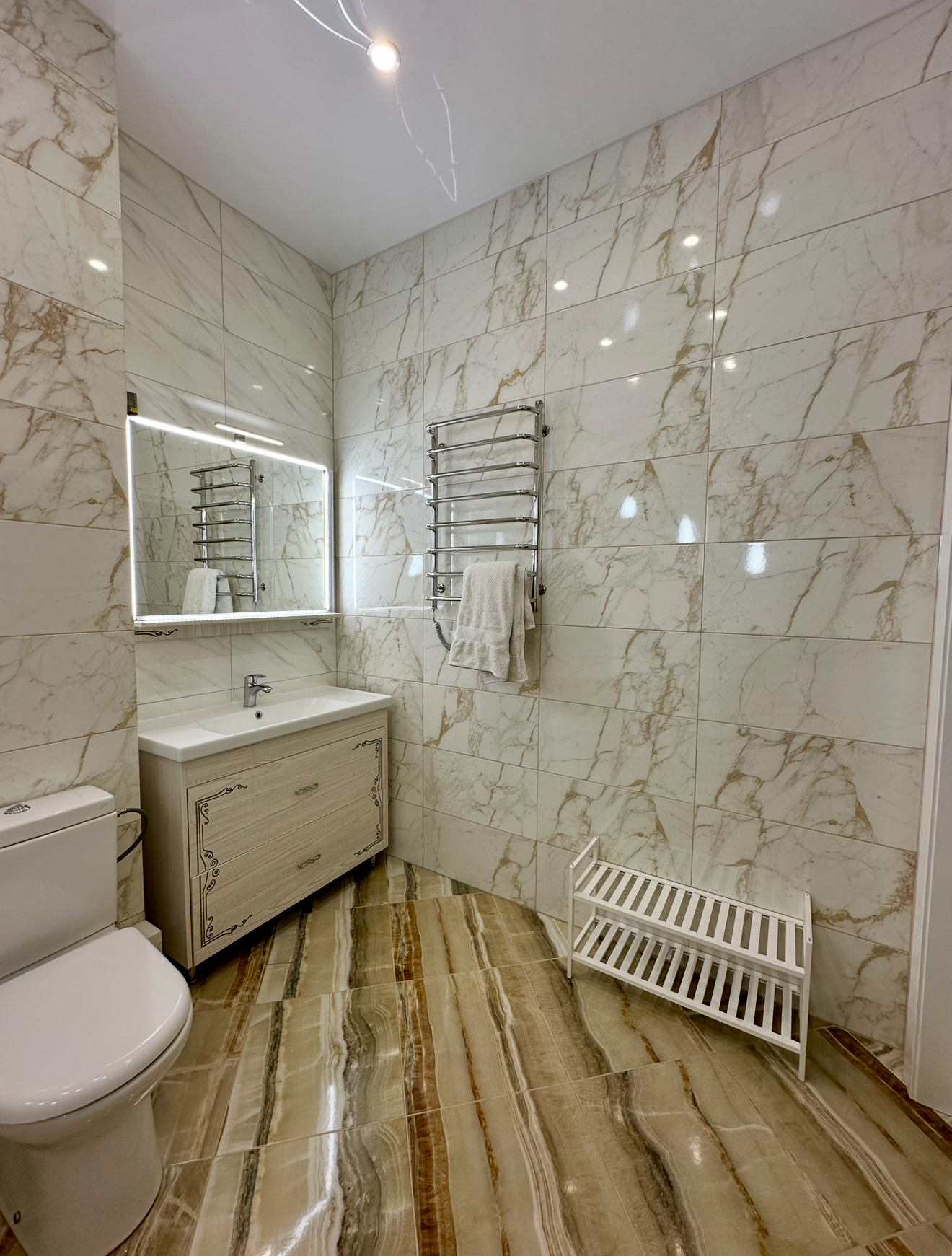 Продажа 4-комнатной квартиры 120 м², Дегтярная ул., 25