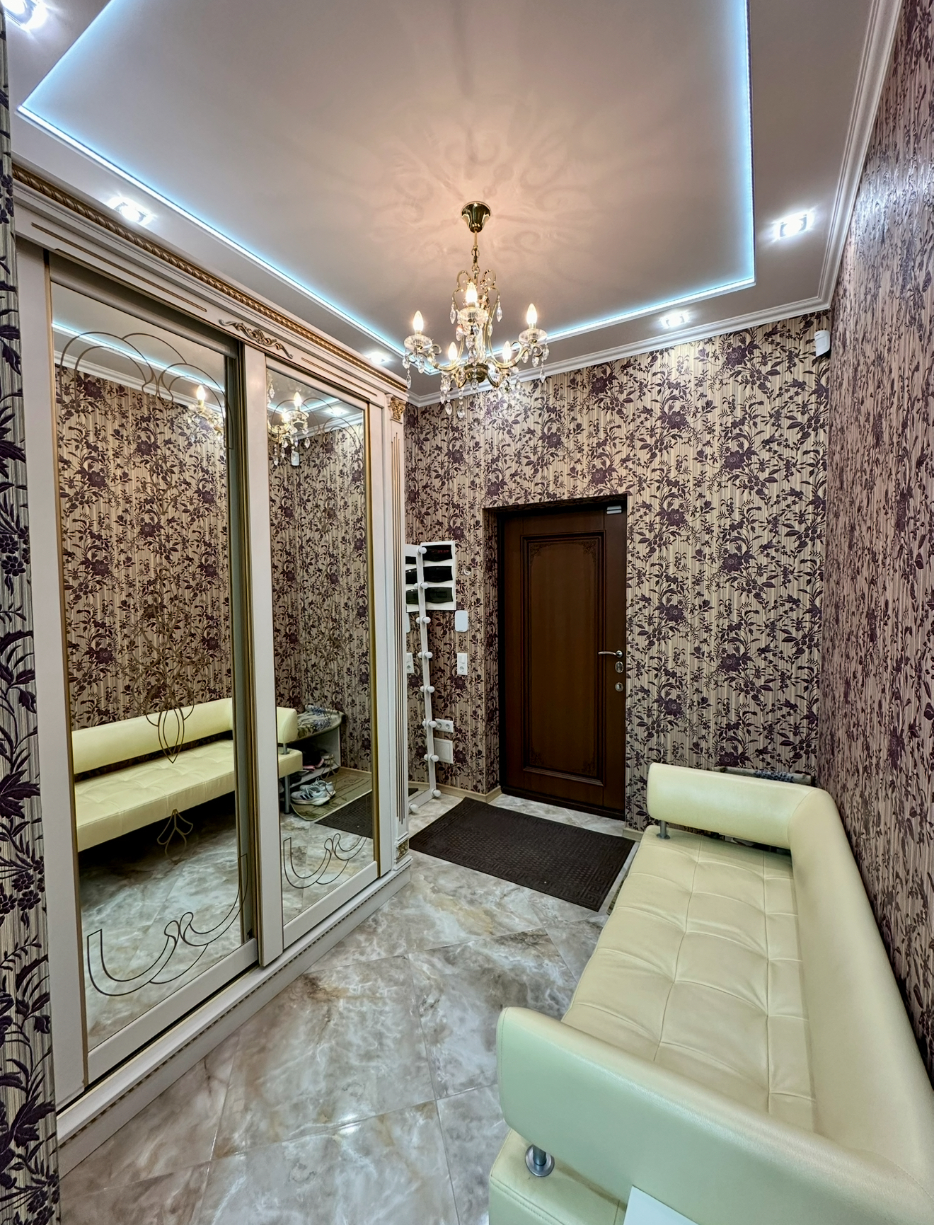 Продажа 4-комнатной квартиры 120 м², Дегтярная ул., 25