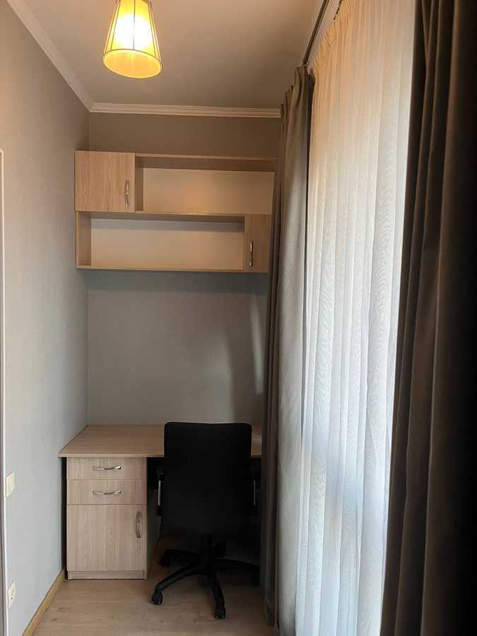 Продажа 1-комнатной квартиры 36.5 м², Михаила Максимовича ул., 26