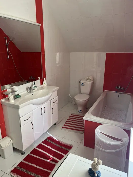 Оренда будинку 130 м², 7-а Абрикосова вул.