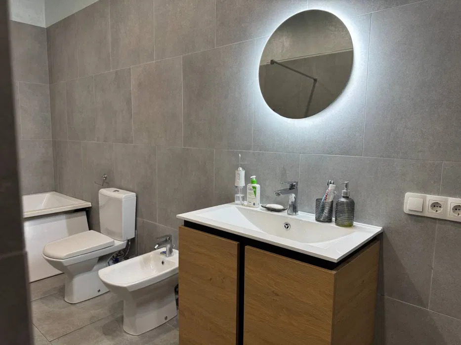 Оренда будинку 340 м², Лугова (Бортничі) вул.
