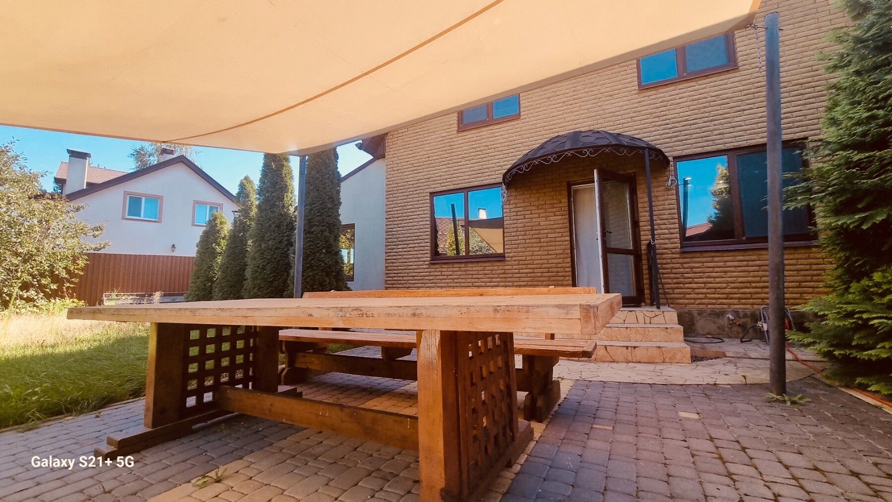 Продаж будинку 220 м²