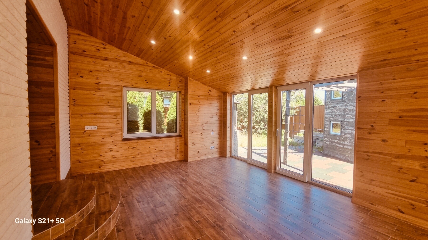 Продаж будинку 220 м²
