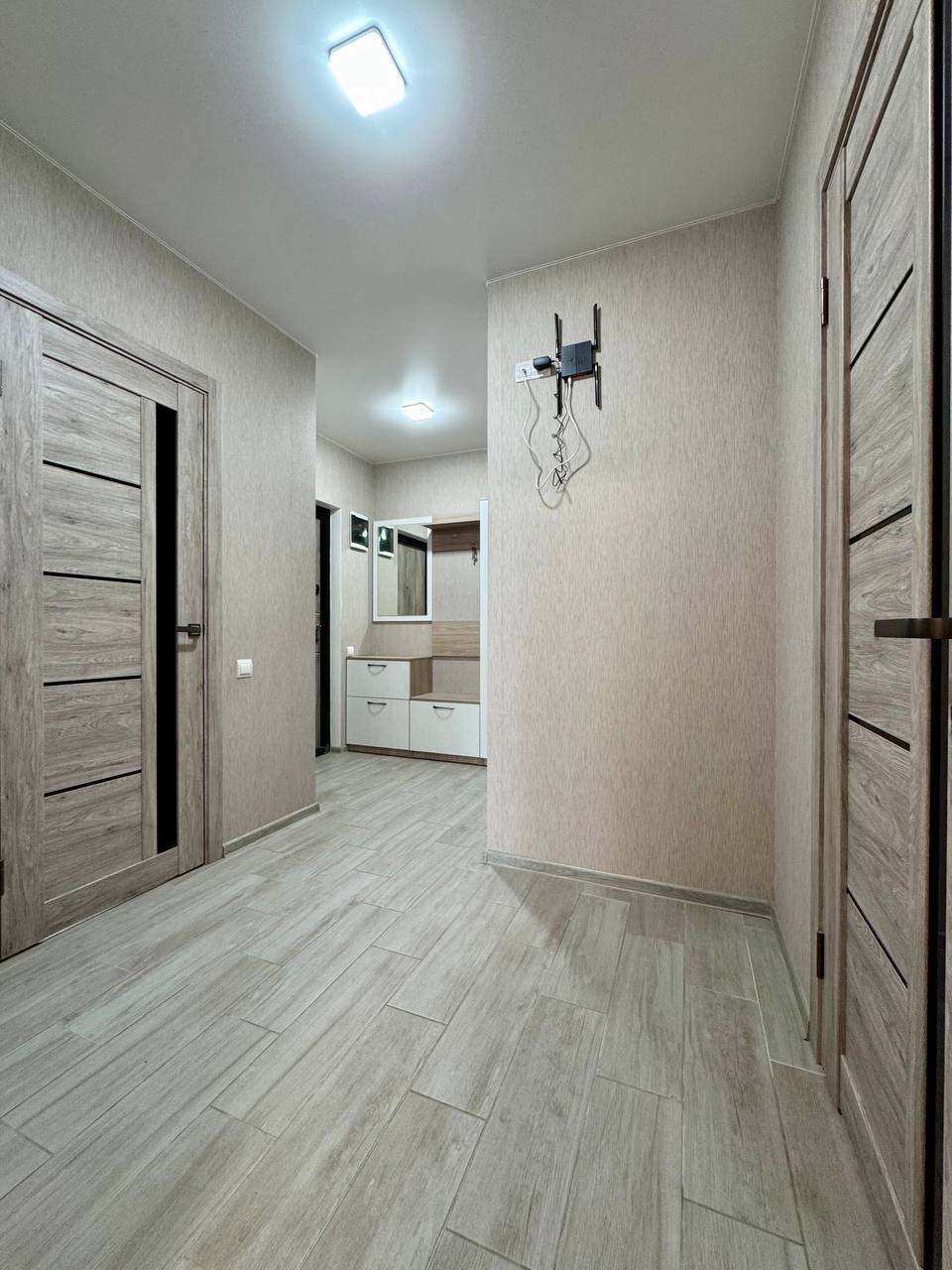 Продаж 1-кімнатної квартири 48.4 м², Сімейна, 5