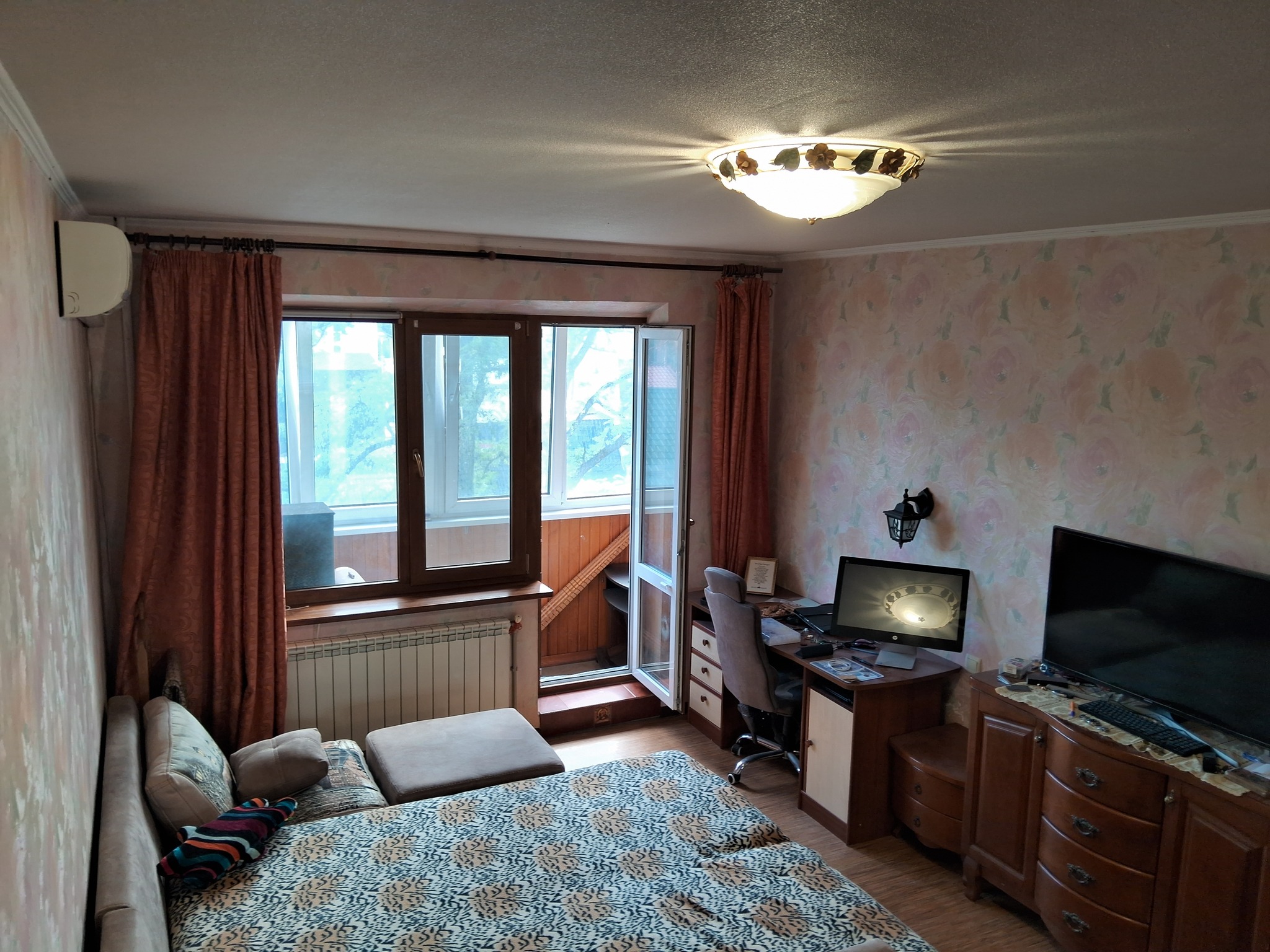 Продажа 2-комнатной квартиры 52 м²