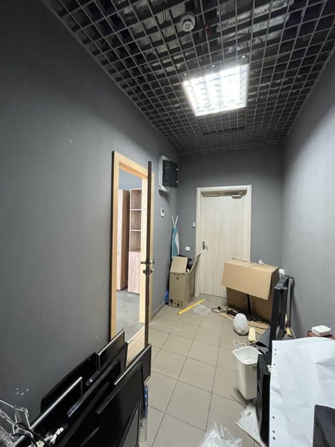 Аренда офиса 300 м², Евгения Коновальца ул., 36Д