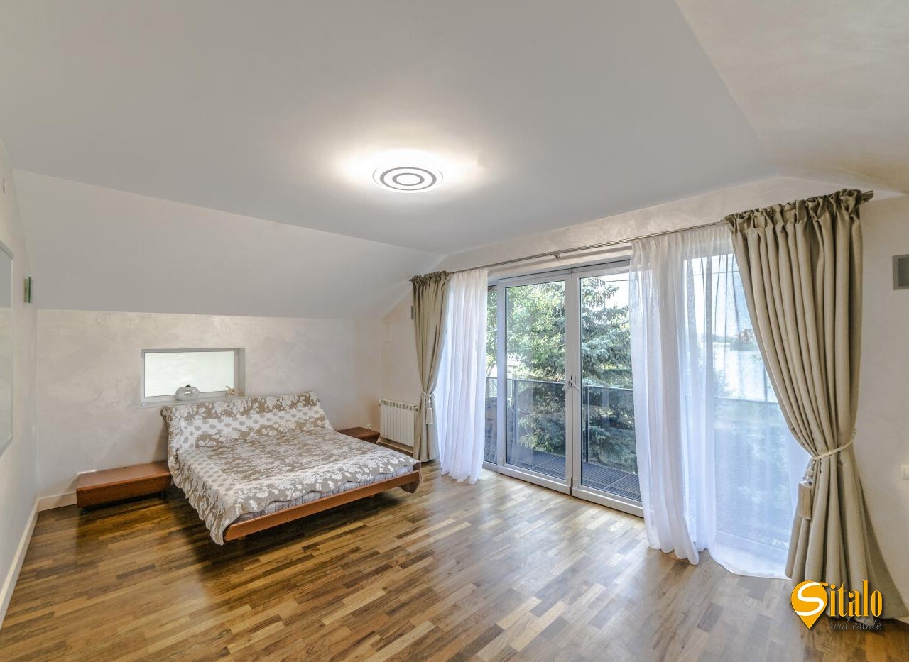 Аренда дома 200 м², 130-я Садовая ул.