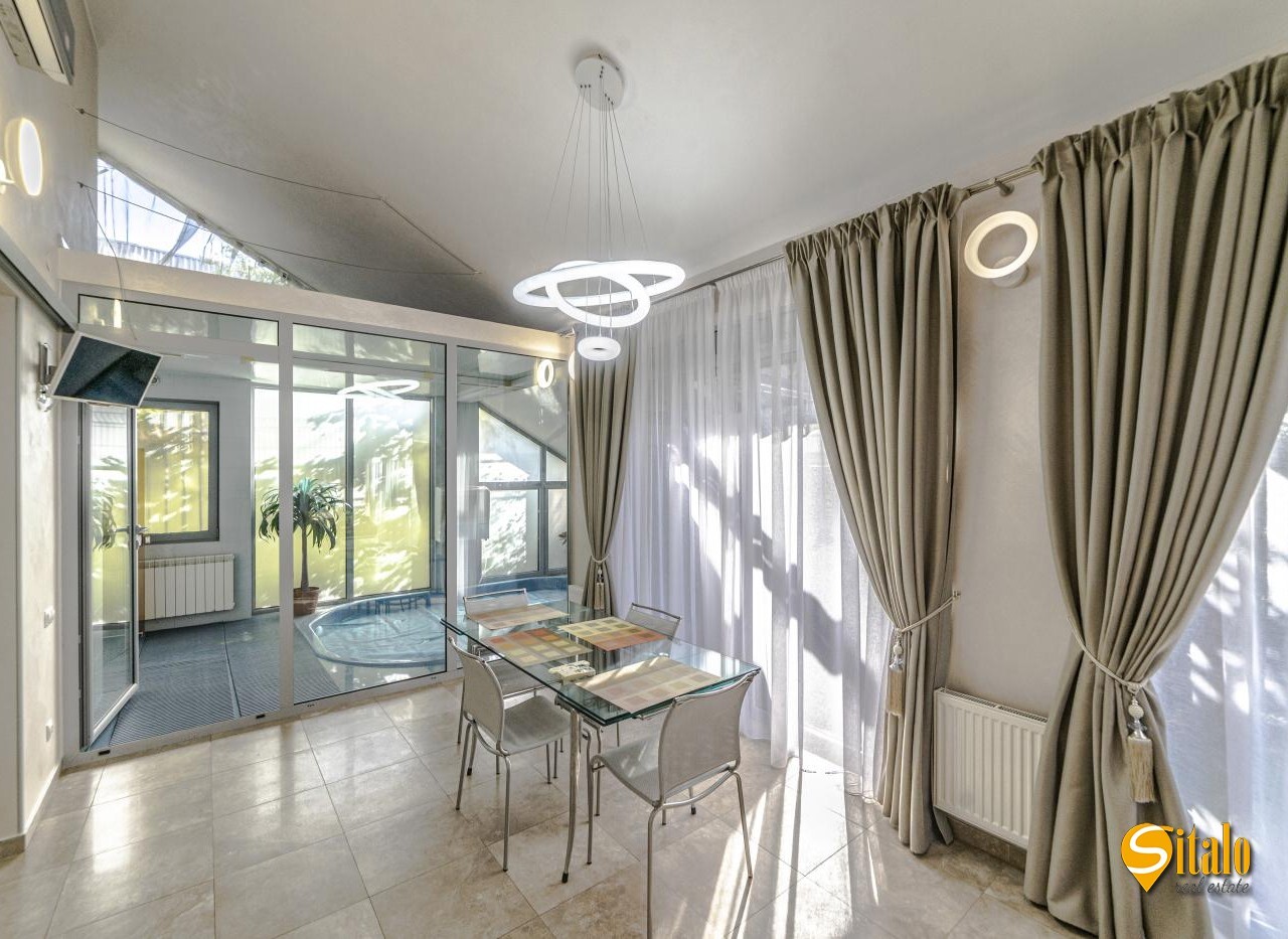 Продаж будинку 200 м², 107-а Садова вул.