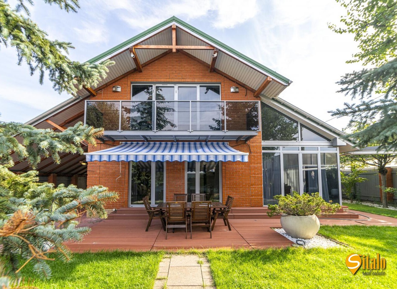 Продаж будинку 200 м², 107-а Садова вул.