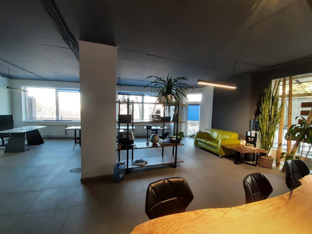 Продажа торгового помещения 81 м², Вознесенский спуск