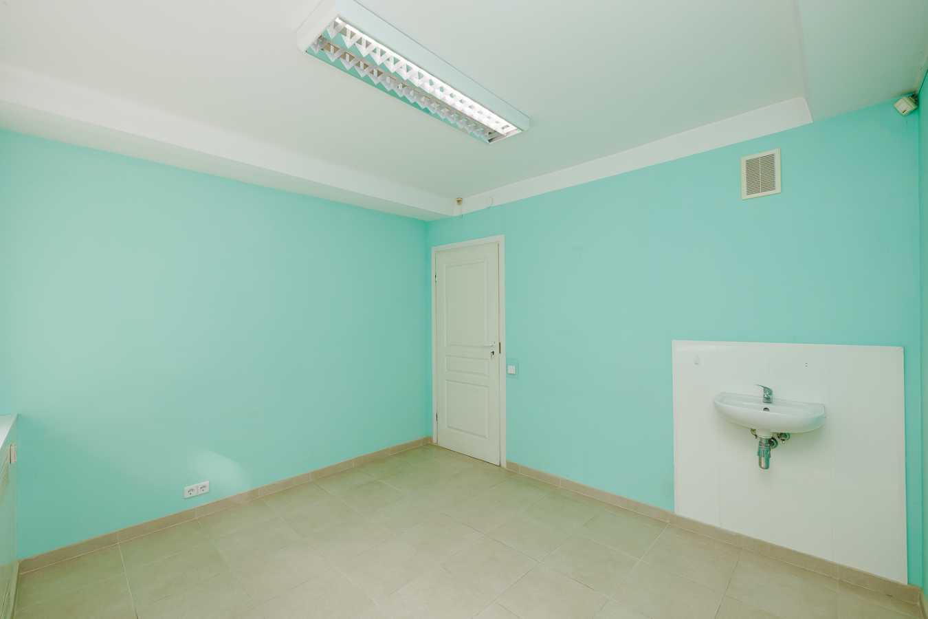 Аренда помещения свободного назначения 135 м², Воздухофлотский просп., 52