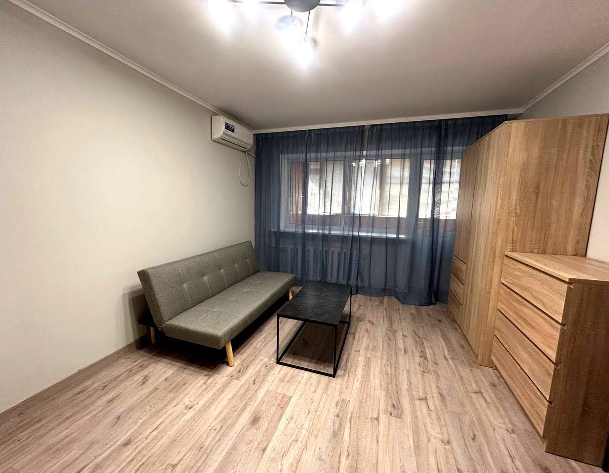 Аренда 1-комнатной квартиры 41 м², Вячеслава Черновола ул., 30
