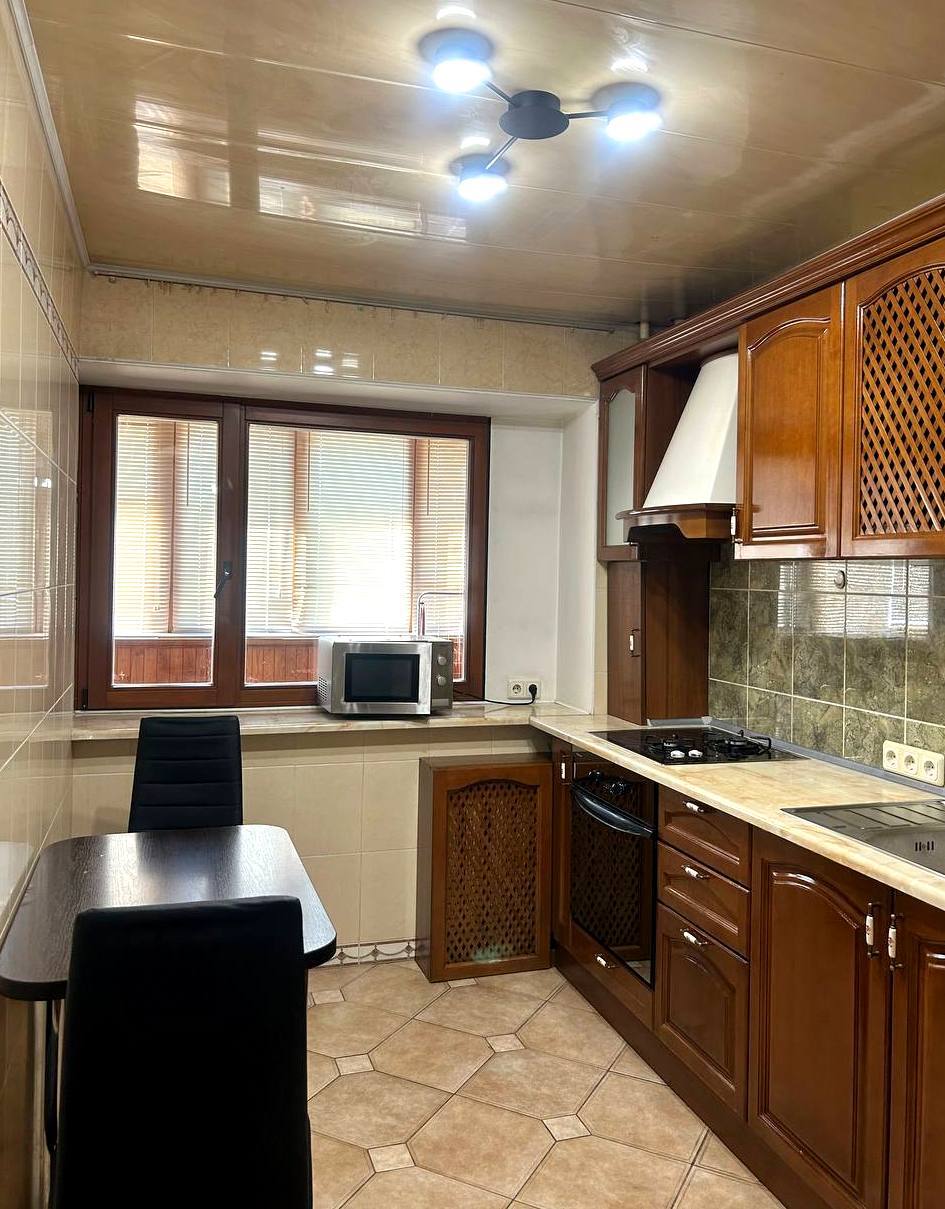Аренда 1-комнатной квартиры 41 м², Вячеслава Черновола ул., 30
