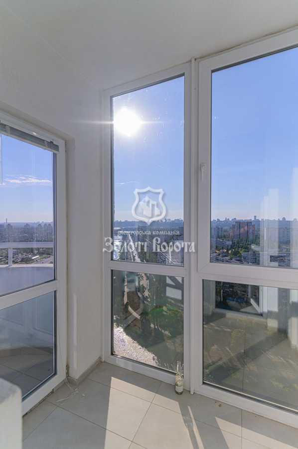 Продажа 1-комнатной квартиры 47 м², Соборности просп., 30