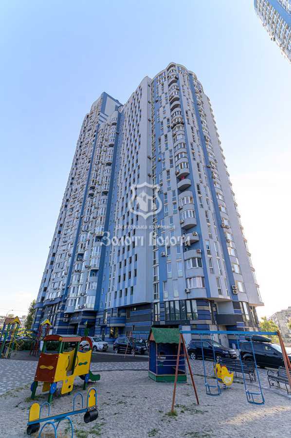Продажа 1-комнатной квартиры 47 м², Соборности просп., 30