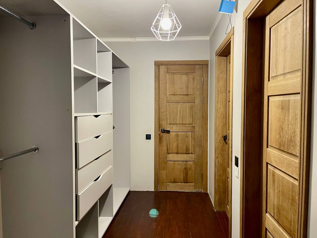 Продажа 2-уровневой квартиры 11.6 м², Строителей ул., 4/2