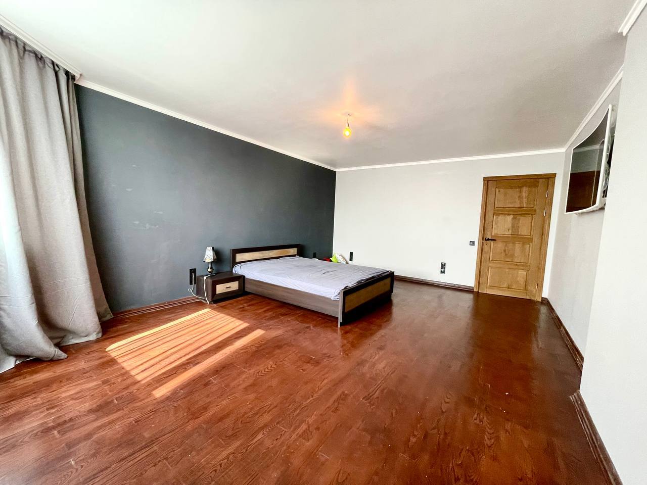 Продажа 2-уровневой квартиры 11.6 м², Строителей ул., 4/2