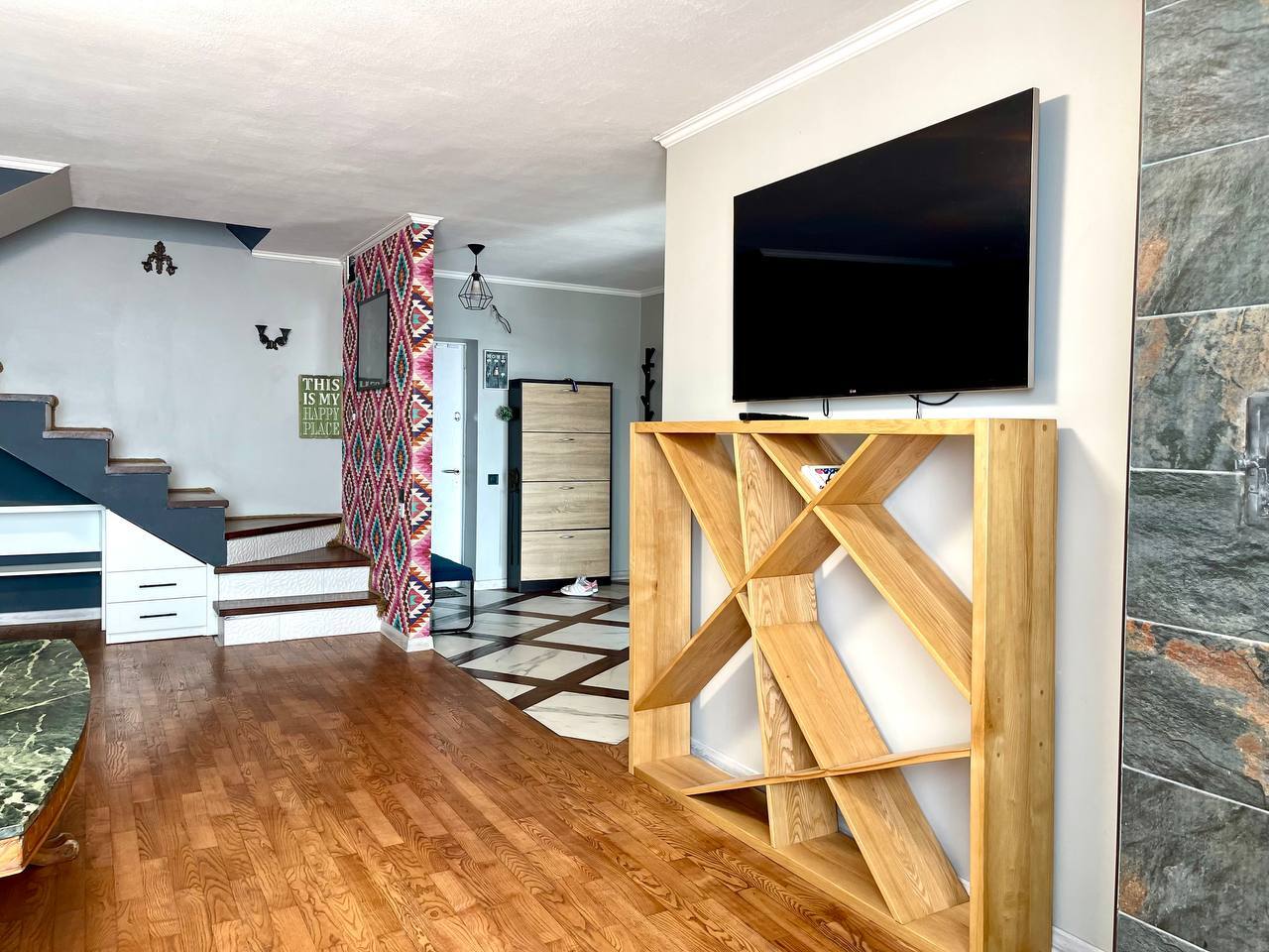 Продажа 2-уровневой квартиры 11.6 м², Строителей ул., 4/2