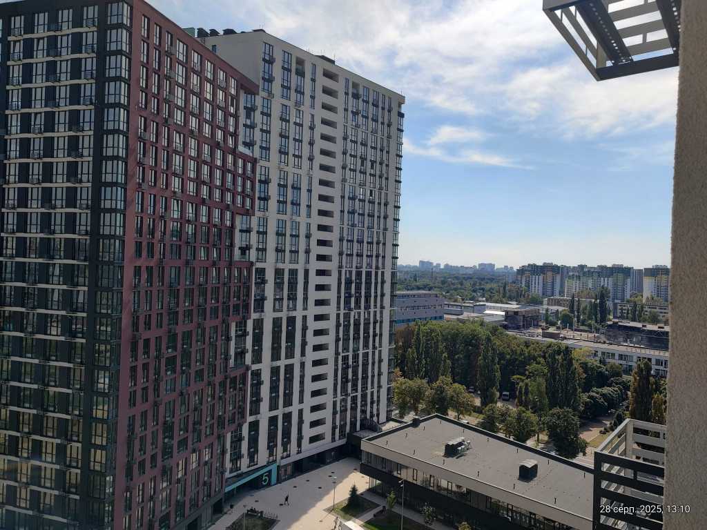Продажа 2-комнатной квартиры 67.3 м², Родини Крістерів, 2