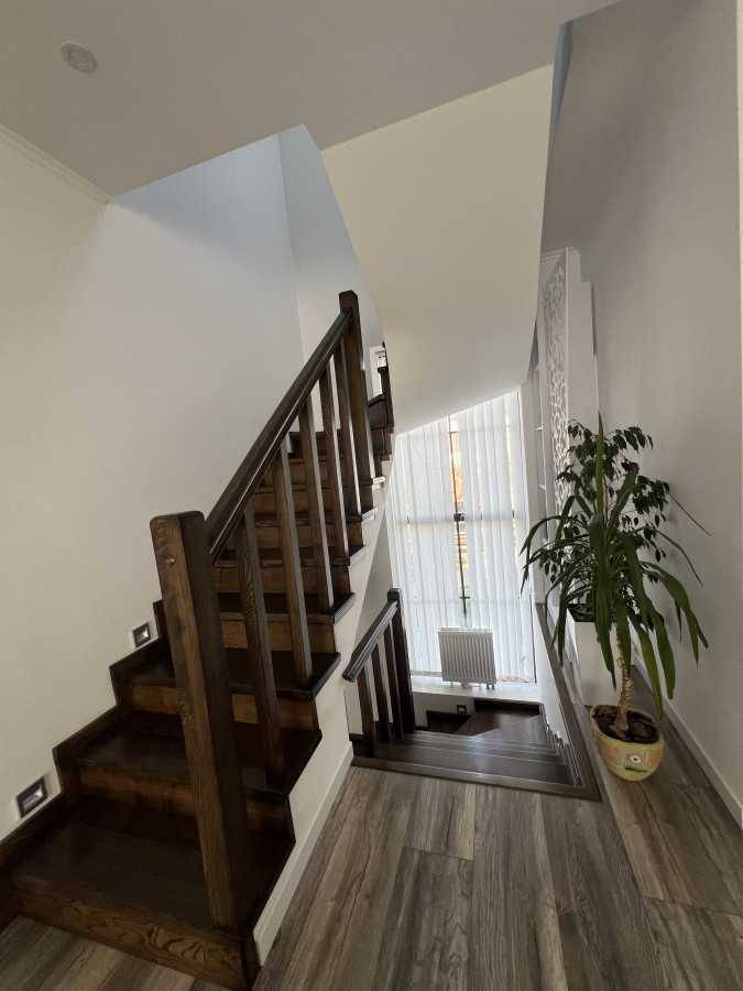 Продаж котеджу 150 м², Петра Григоренка вул.