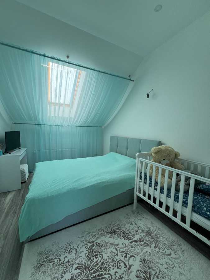 Продаж котеджу 150 м², Петра Григоренка вул.