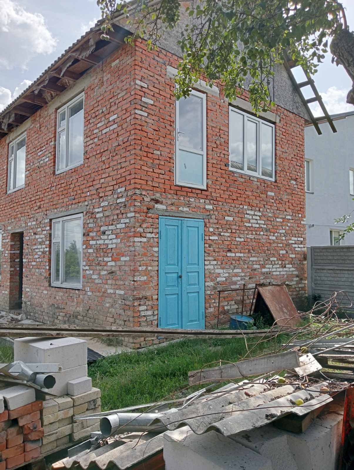 Продаж будинку 100 м²