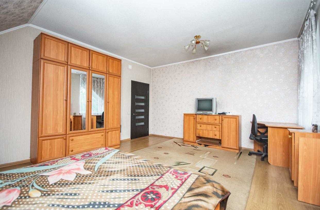 Продаж будинку 281.4 м², Вишнева вул.