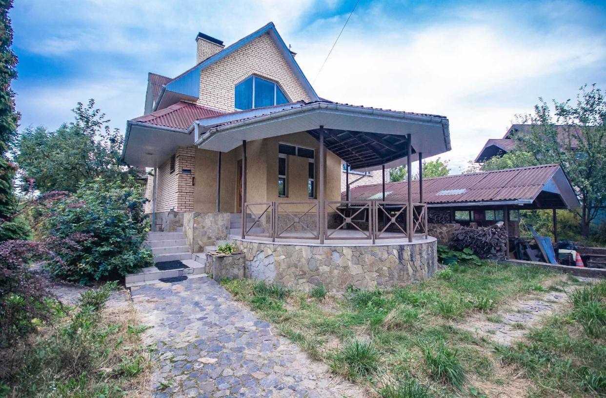 Продаж будинку 281.4 м², Вишнева вул.