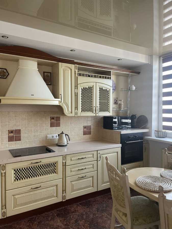Продажа 3-комнатной квартиры 110 м², Срибнокильская ул., 1