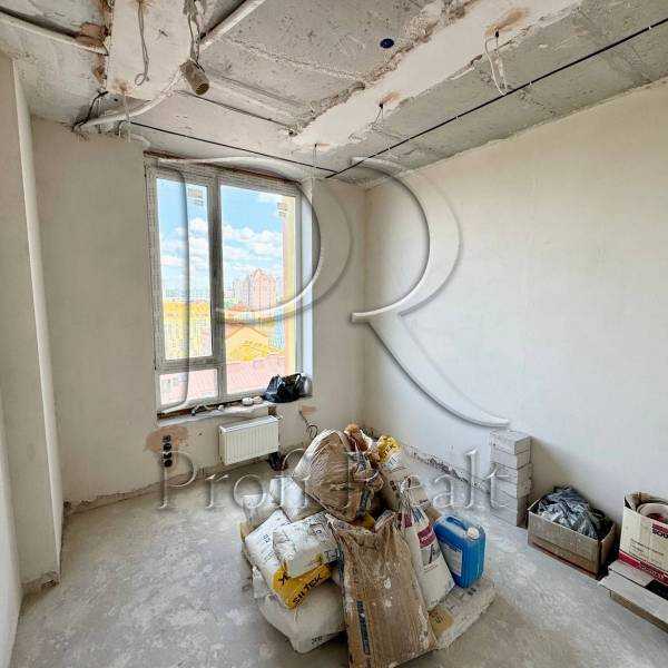 Продаж 3-кімнатної квартири 76 м², Юрія Липи вул., 6А