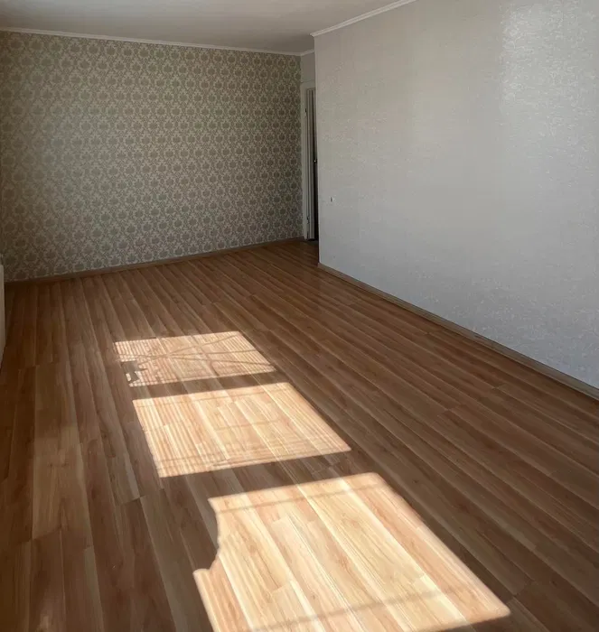 Продаж 2-кімнатної квартири 48.5 м²