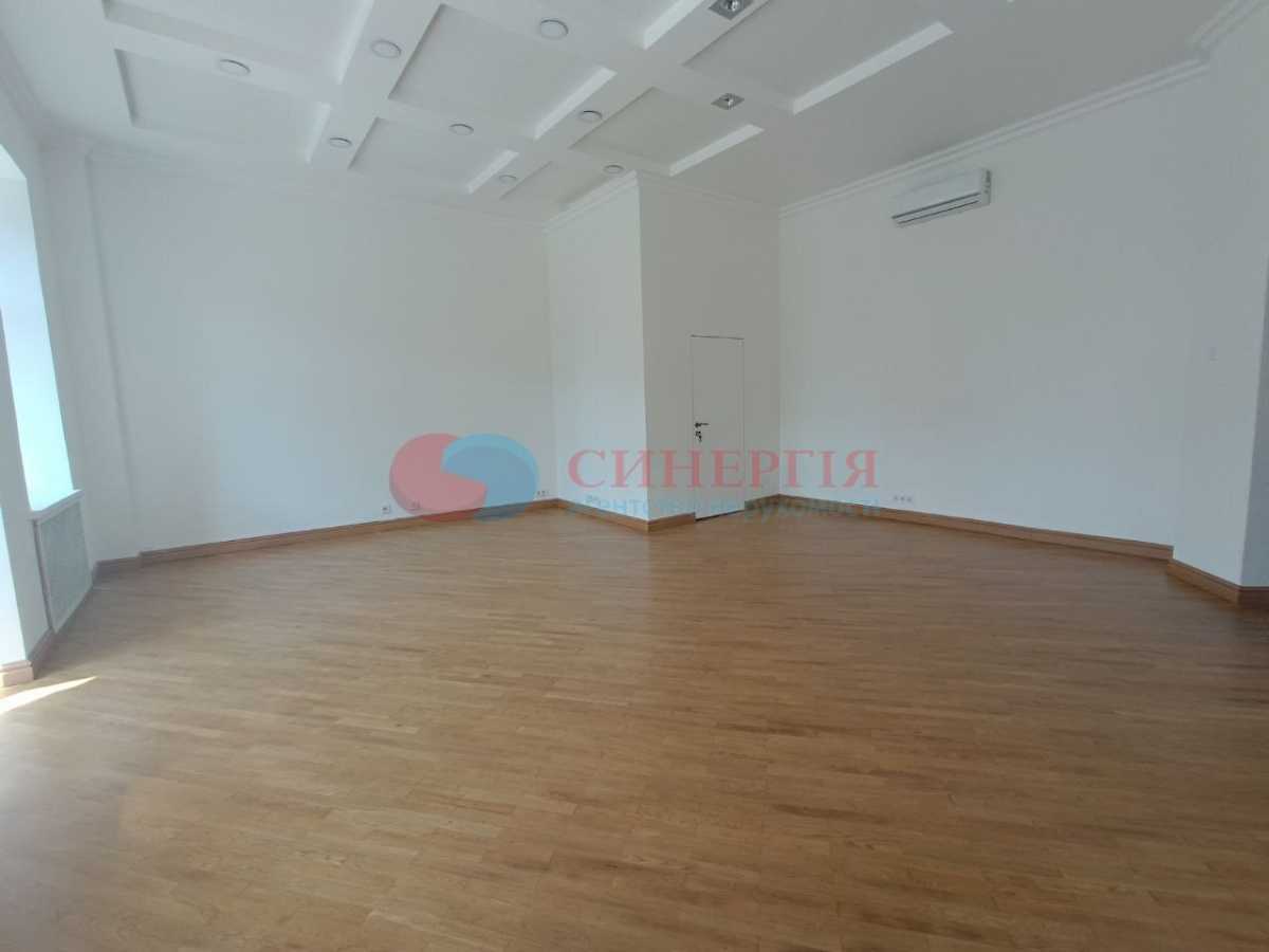 Аренда офиса 180 м², Богдана Хмельницкого ул., 30/10