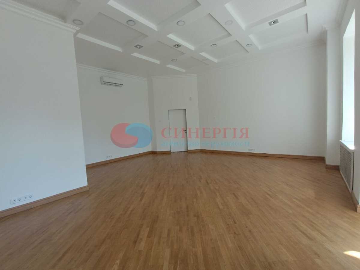 Аренда офиса 180 м², Богдана Хмельницкого ул., 30/10