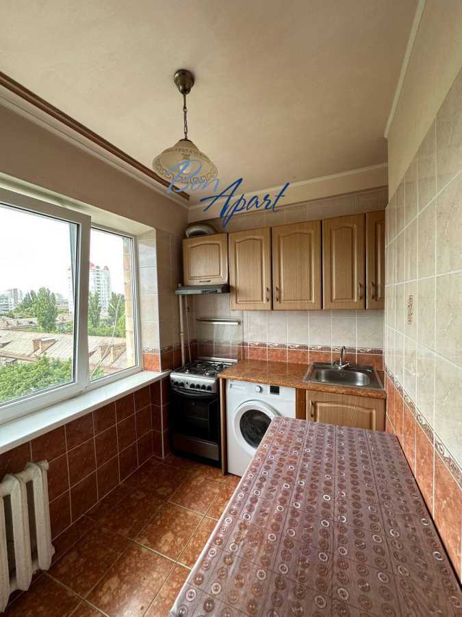 Продажа 3-комнатной квартиры 62.2 м², Чоколовский бул., 19