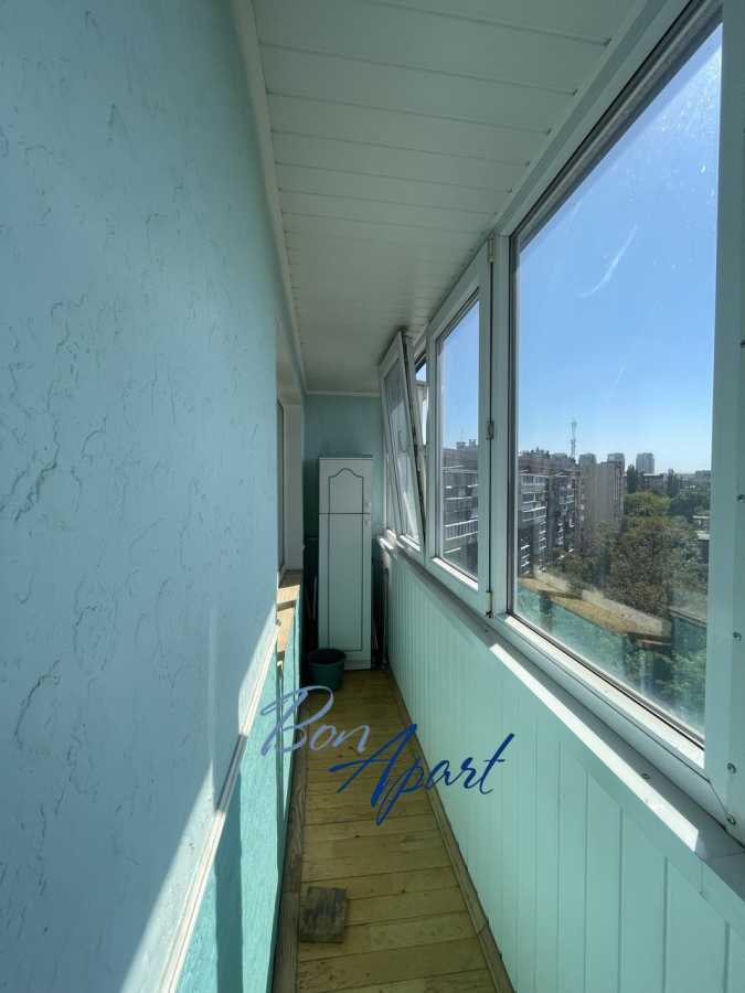 Продажа 3-комнатной квартиры 62.2 м², Чоколовский бул., 19