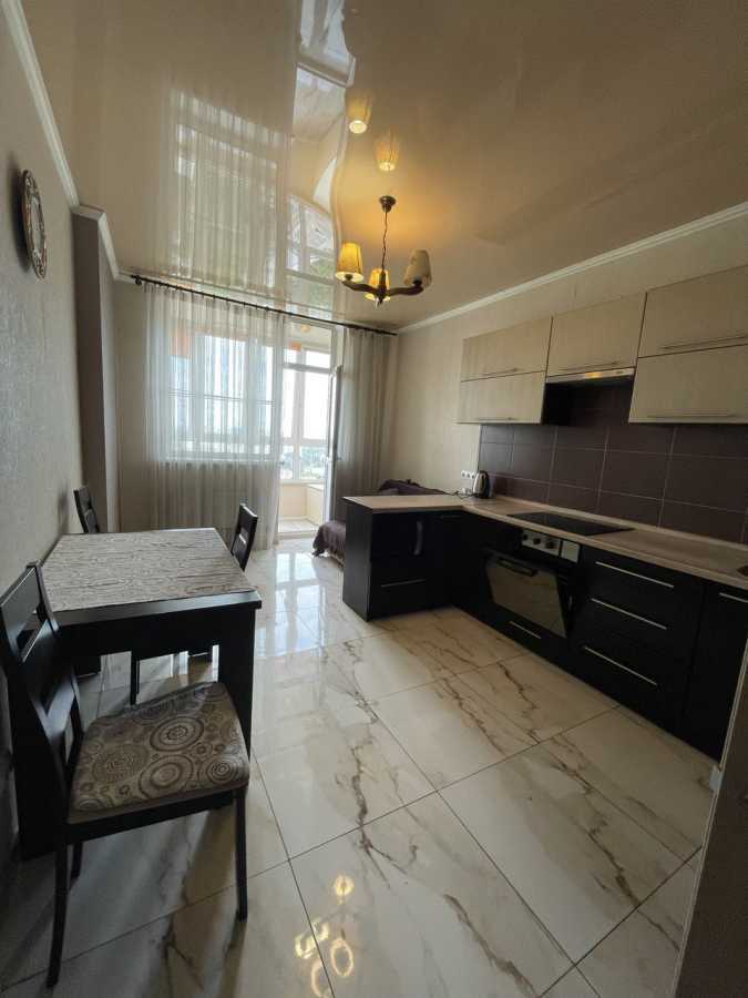 Продажа 2-комнатной квартиры 58 м², Авиаконструктора Игоря Сикорского ул., 1А
