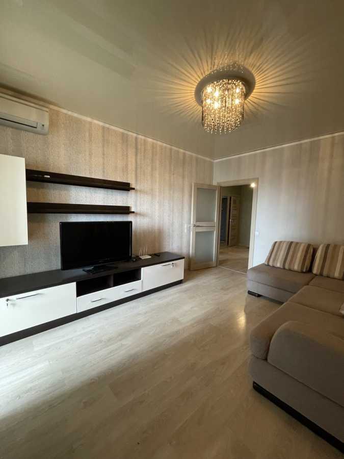 Продажа 2-комнатной квартиры 58 м², Авиаконструктора Игоря Сикорского ул., 1А