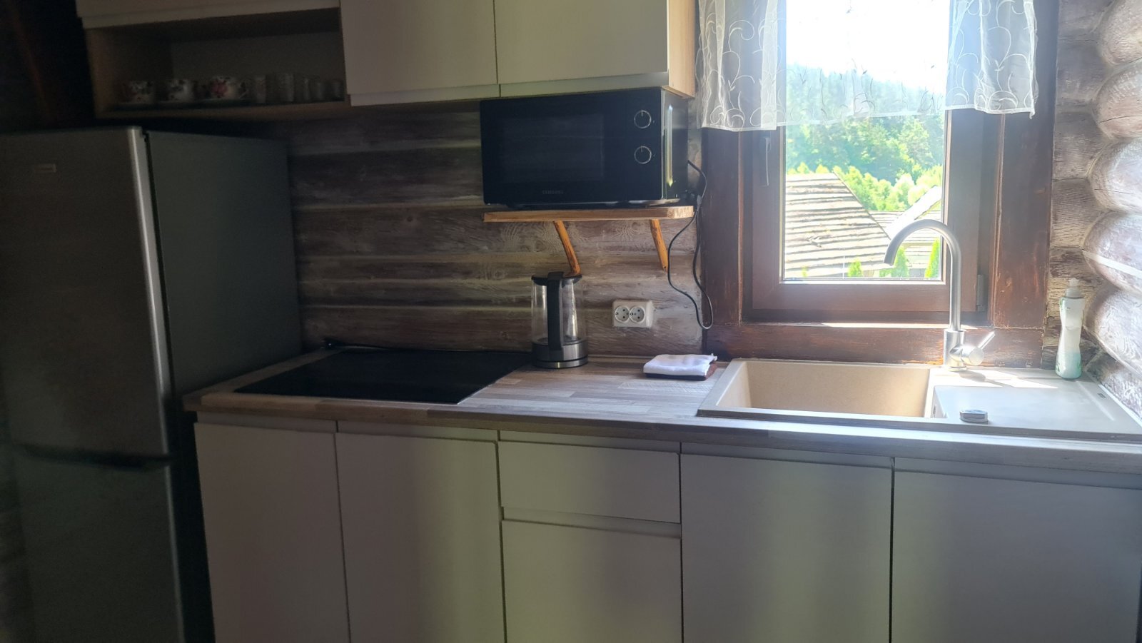 Коттедж посуточно 120 м²