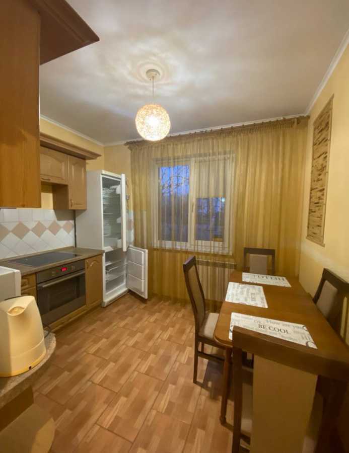 Продажа 2-комнатной квартиры 55 м², Степана Олейника ул., 15