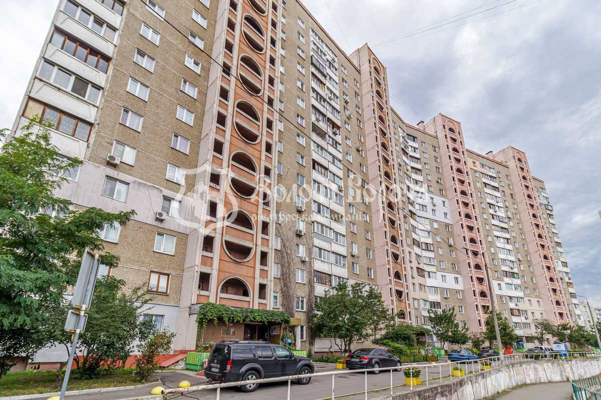 Продажа 2-комнатной квартиры 53.4 м², Градинская ул., 10А