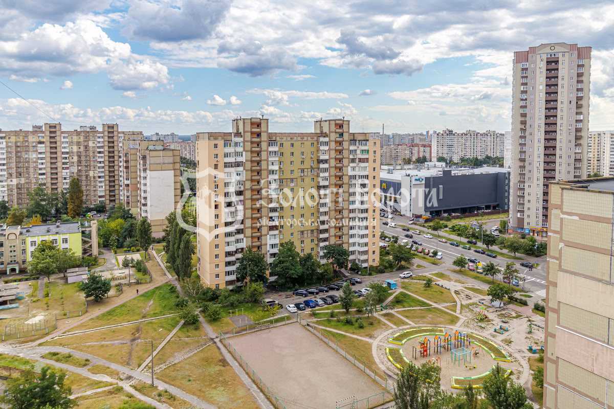 Продажа 2-комнатной квартиры 53.4 м², Градинская ул., 10А