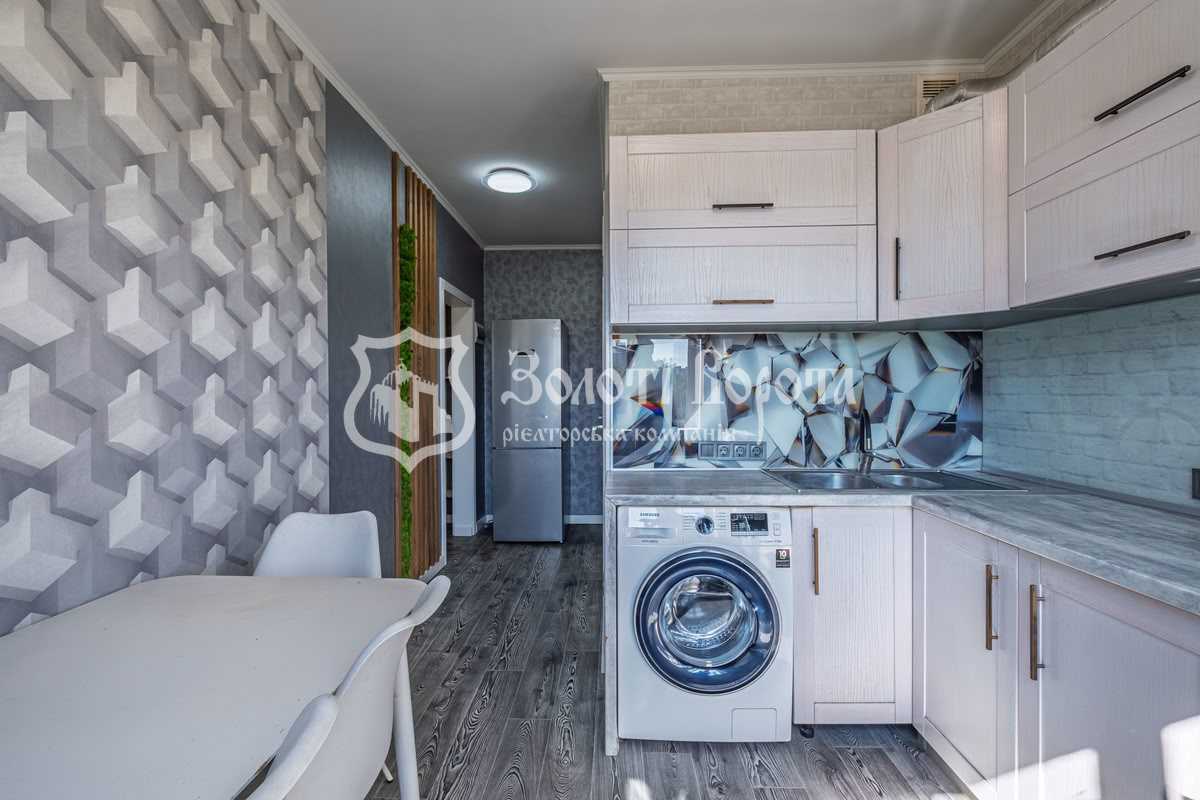 Продажа 2-комнатной квартиры 55 м², Александра Кошица ул., 7