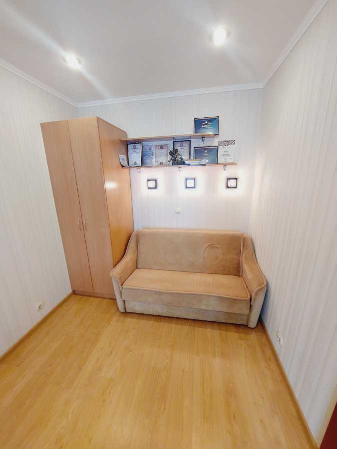 Аренда офиса 45 м², Трехсвятительская ул., 3