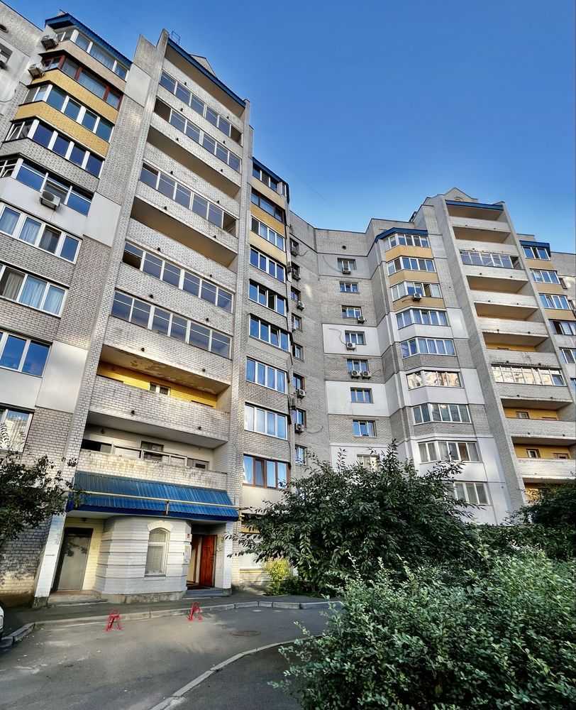 Продаж 1-кімнатної квартири 49.8 м², Княжий Затон вул., 4