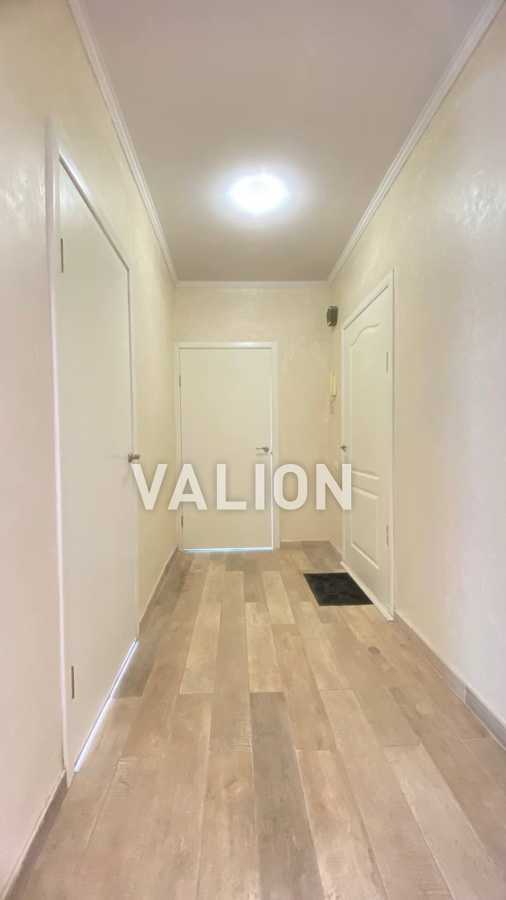 Продаж 2-кімнатної квартири 56 м², Ірпінська вул., 2