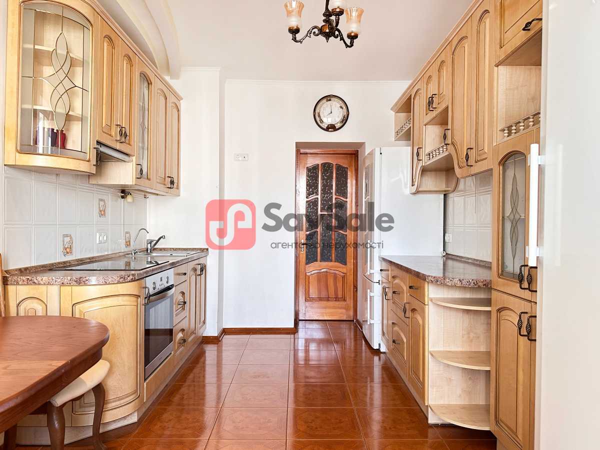 Продажа 3-комнатной квартиры 95 м², Анны Ахматовой ул., 35Б