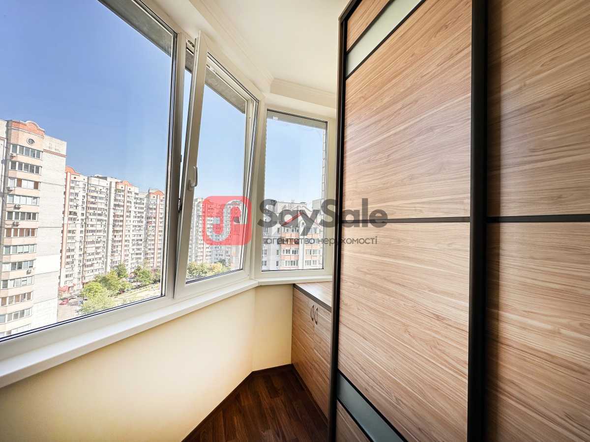 Продажа 3-комнатной квартиры 95 м², Анны Ахматовой ул., 35Б