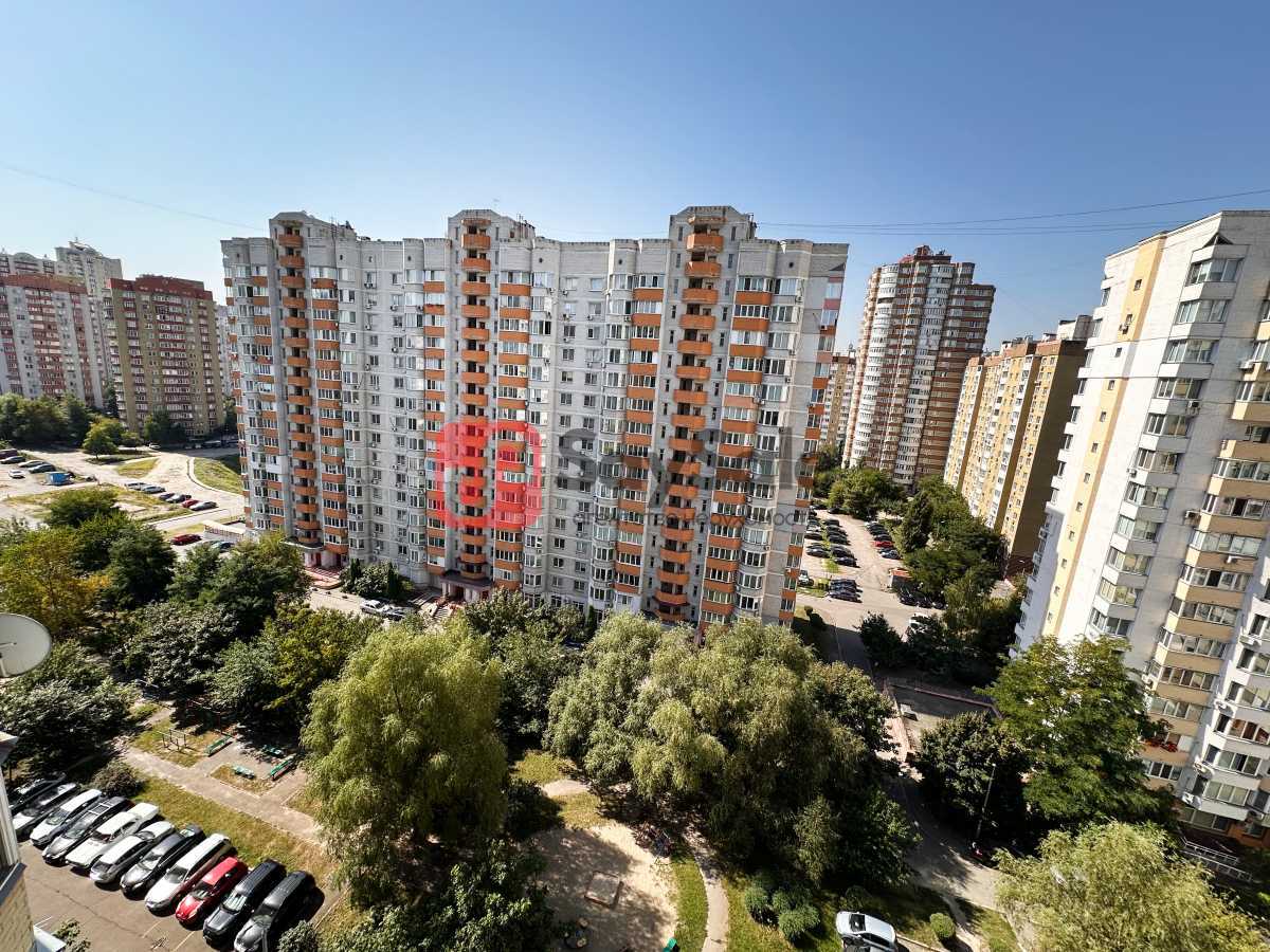 Продажа 3-комнатной квартиры 95 м², Анны Ахматовой ул., 35Б